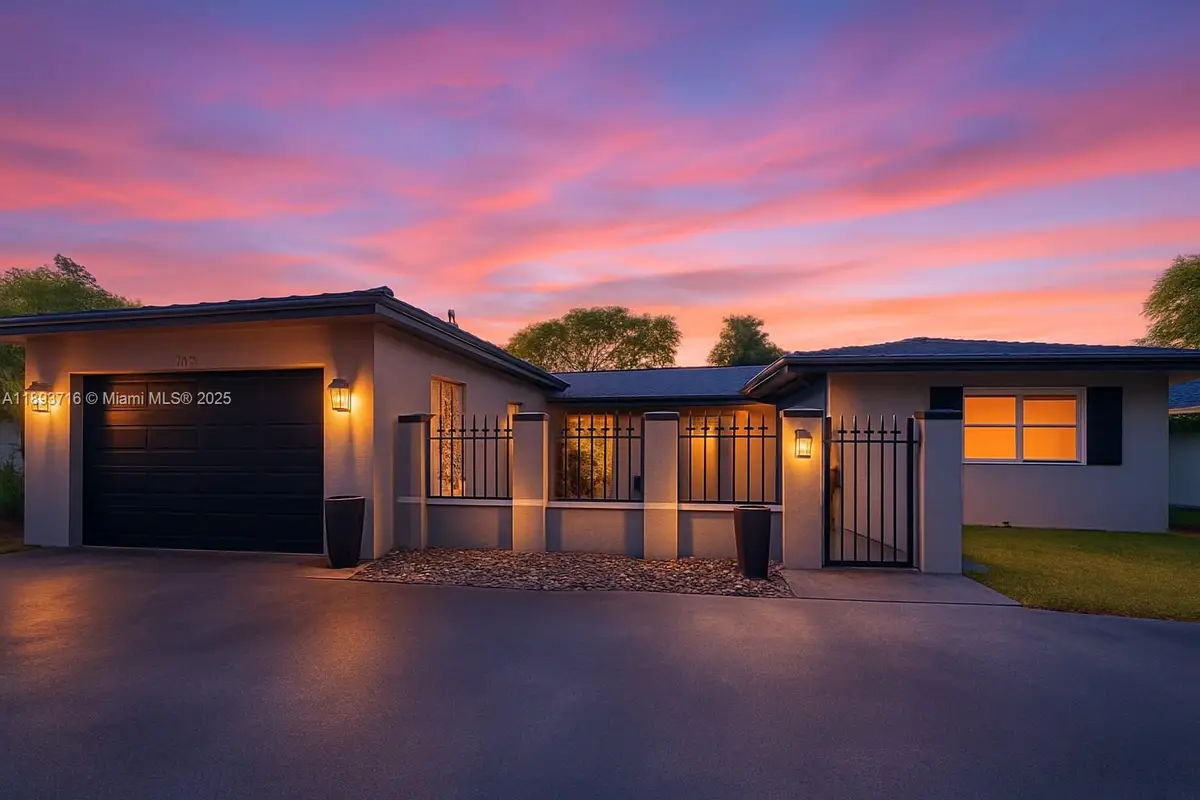 2121 NE 62nd St, Fort Lauderdale, FL 33308 - Image #1