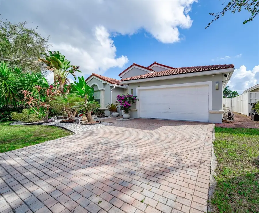 5032 SW 34th Ter, Hollywood, FL 33312 - Image #2