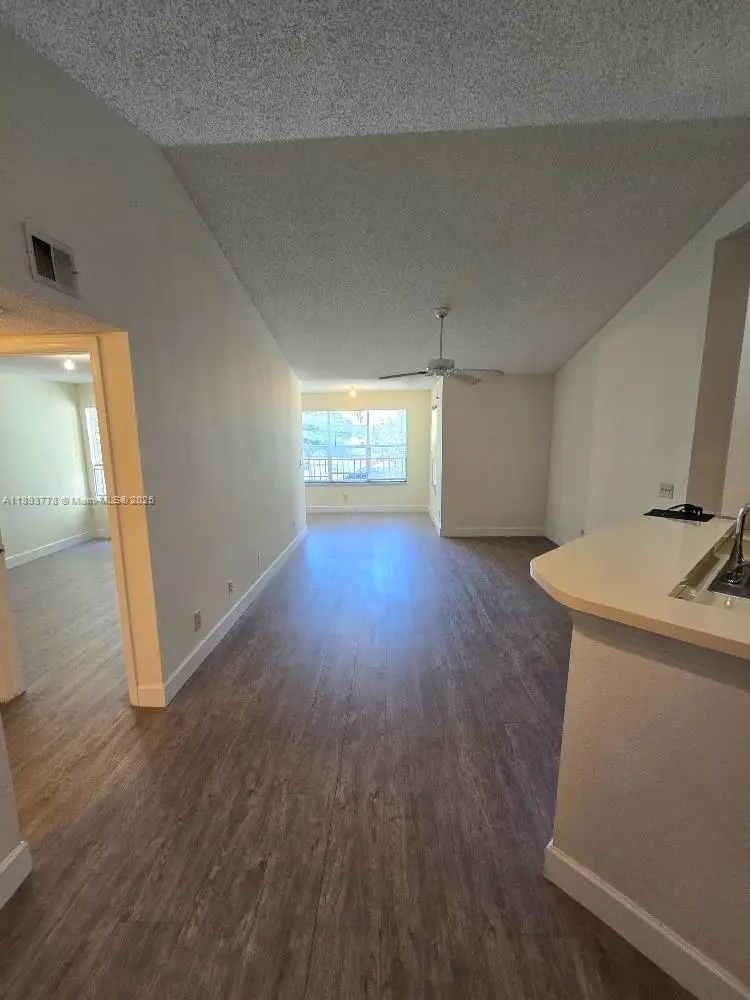 13090 Vista Isles Dr #124, Sunrise, FL 33325 - Image #3