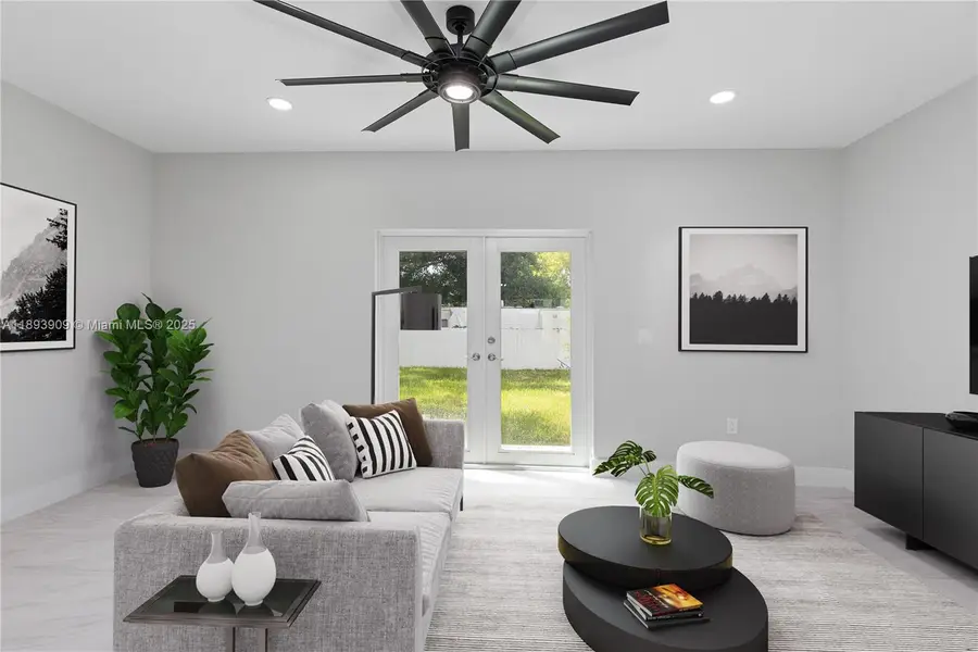 2742 NW 48th St, Miami, FL 33142 - Image #3