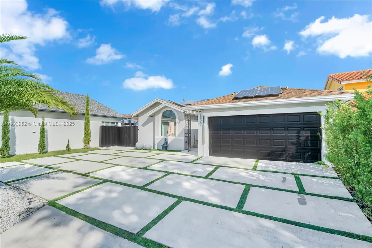 15555 SW 57th Ter, Miami, FL 33193 - #1