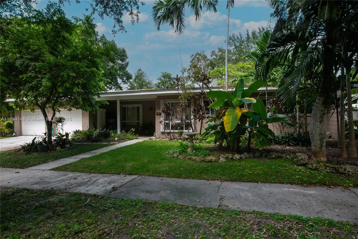 8031 SW 98th Ter, Miami, FL 33156 - Image #1