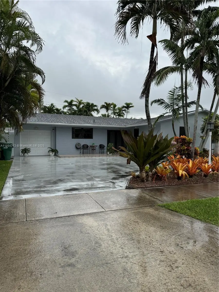 8275 SW 47th Ter, Miami, FL 33155 - Image #2