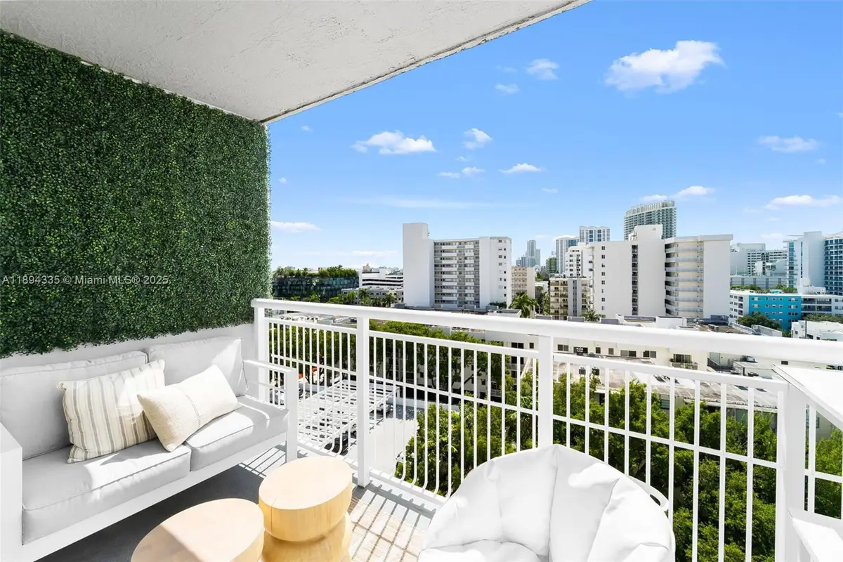 1688 West Ave #1004, Miami Beach, FL 33139 - Image #1