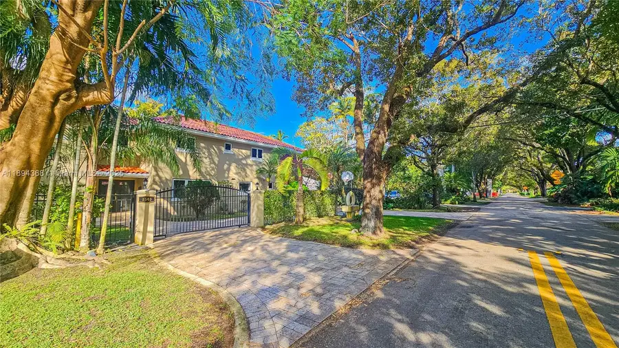 1543 Dorado Ave, Coral Gables, FL 33146 - Image #2