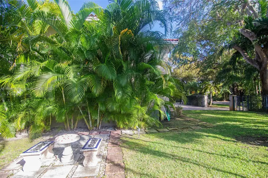 1543 Dorado Ave, Coral Gables, FL 33146 - Image #3