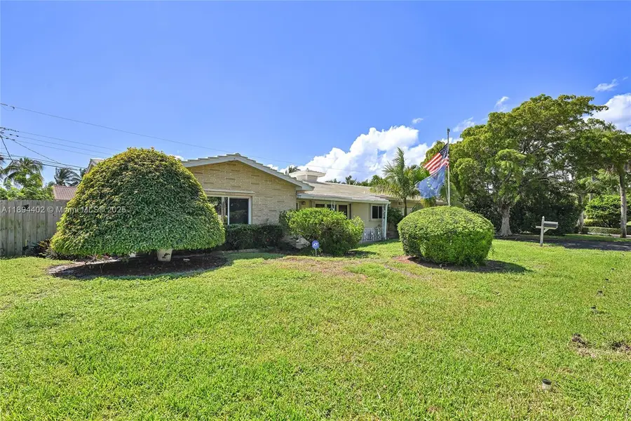 2750 SE 3rd St, Pompano Beach, FL 33062 - Image #2