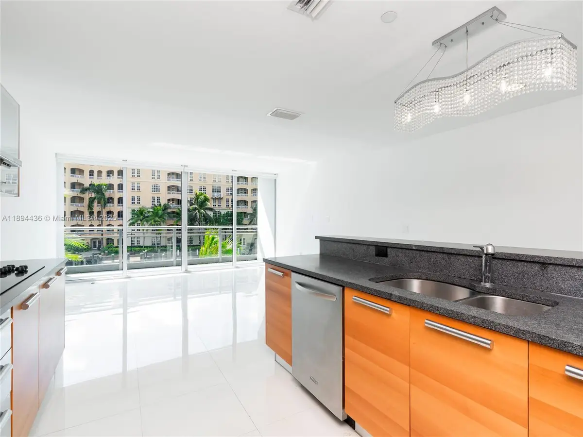 2950 NE 188th St #225, Aventura, FL 33180 - Image #1
