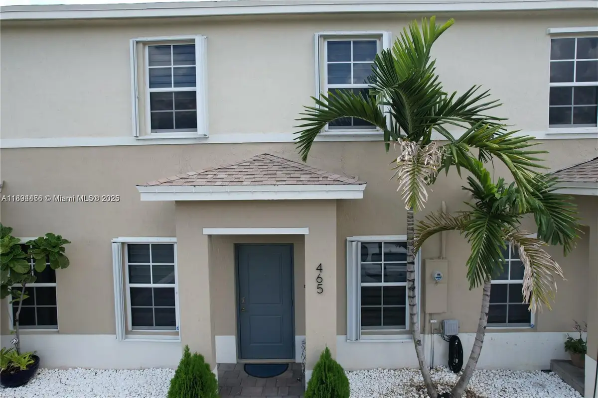 465 NE 5th Pl, Florida City, FL 33034 - Image #1