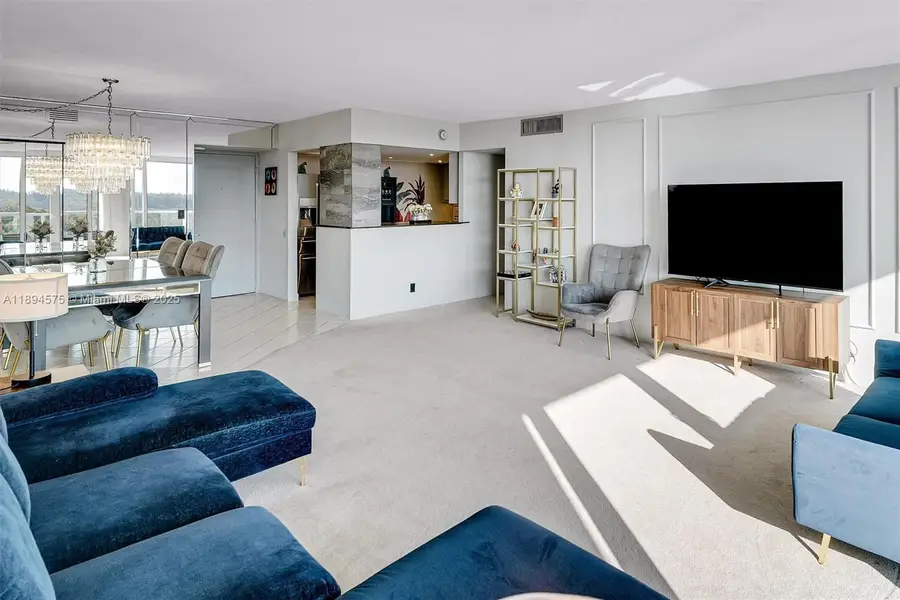 100 Bayview Dr #617, Sunny Isles Beach, FL 33160 - #3