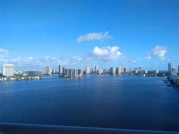 251 174th St #2002, Sunny Isles Beach, FL 33160