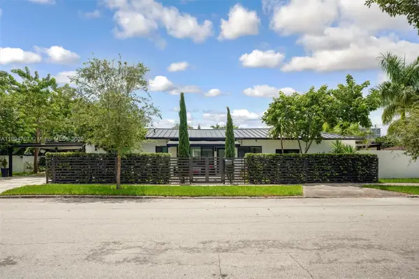 2484 SW 25 St, Miami, FL 33133