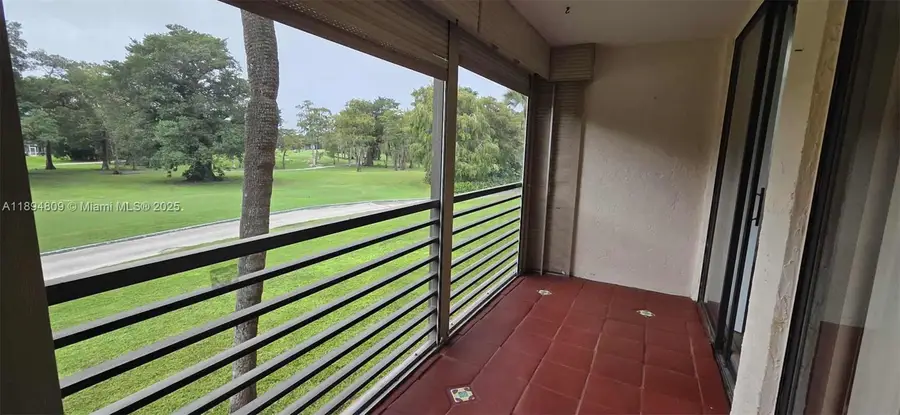 8050 W Mcnab Rd #212, Tamarac, FL 33321 - Image #2