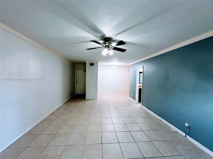 2424 SE 17th St #B307, Fort Lauderdale, FL 33316 - Image #2