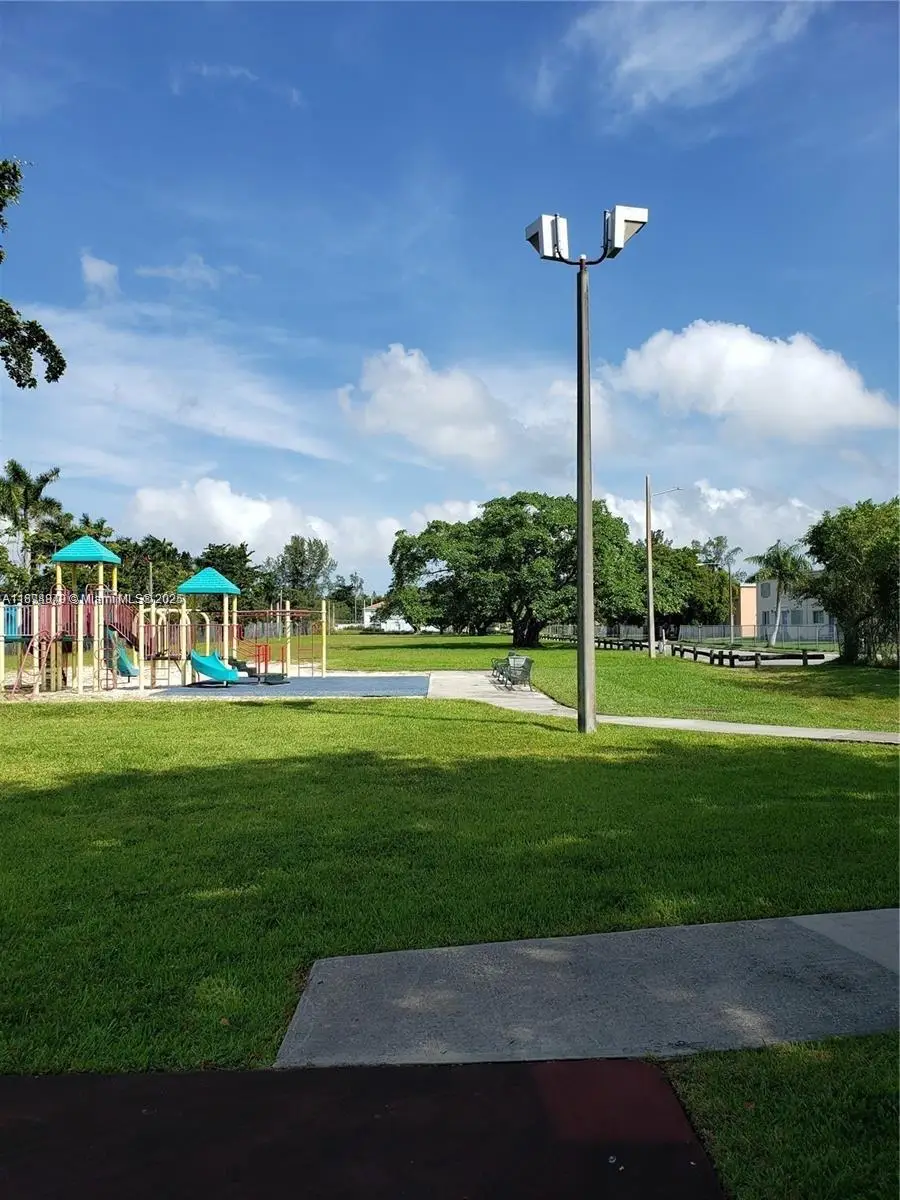 224 NW 85th St Rd #224, Miami, FL 33150 - Image #3