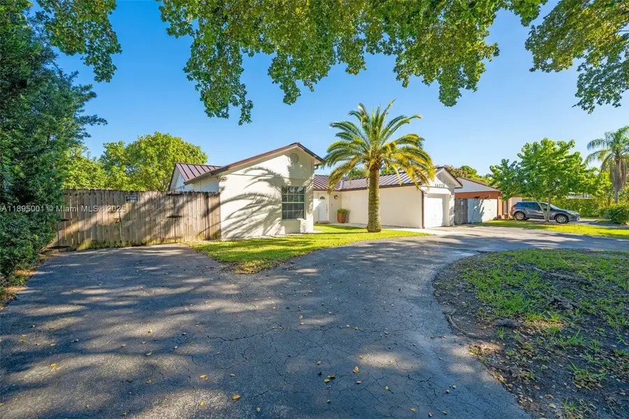 14273 SW 153rd Ter, Miami, FL 33177 - Image #2