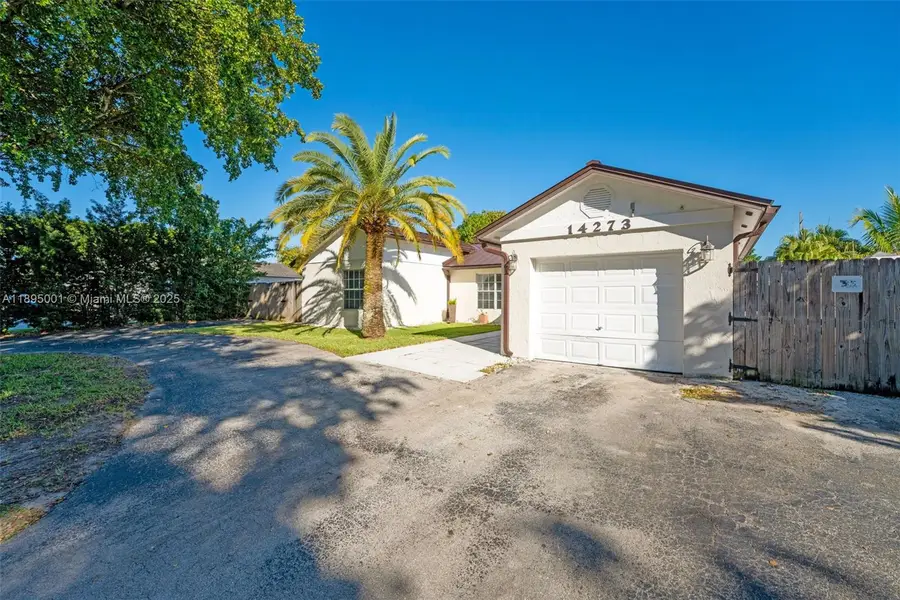 14273 SW 153rd Ter, Miami, FL 33177 - Image #3