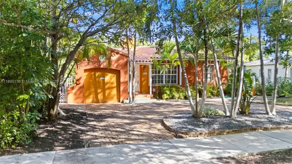 911 NE 72nd Ter, Miami, FL 33138