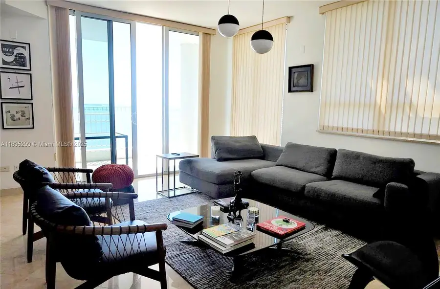801 Brickell Key Blvd #1901, Miami, FL 33131 - Image #2