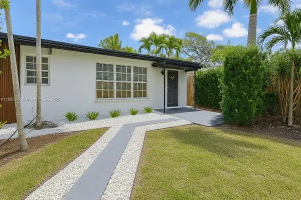 1399 NE 38th St, Oakland Park, FL 33334