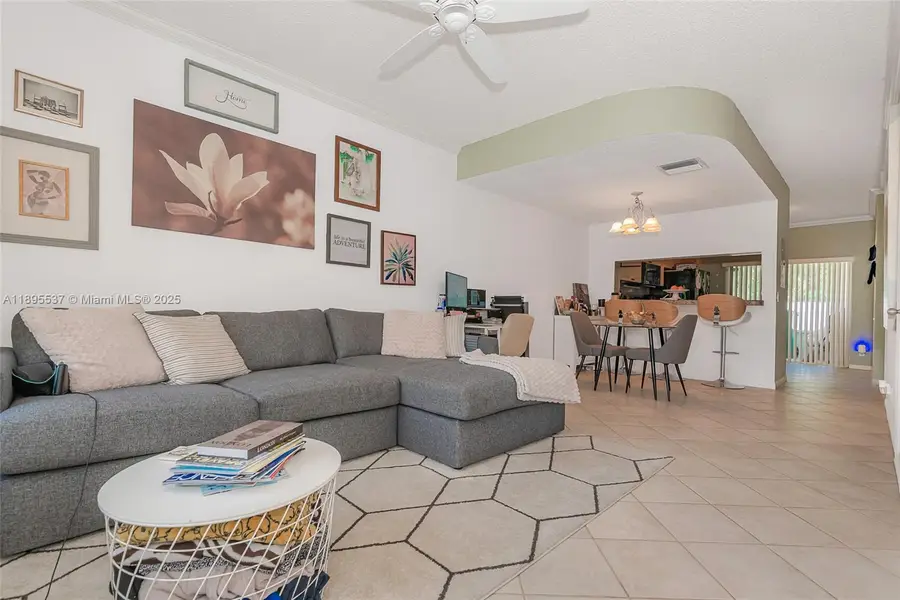 4914 SW 31st Ter #8, Dania Beach, FL 33312 - Image #3