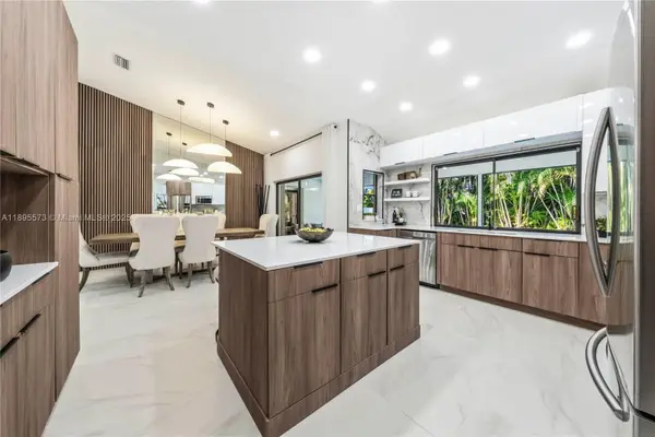 1500 NW 108th Way, Coral Springs, FL 33071