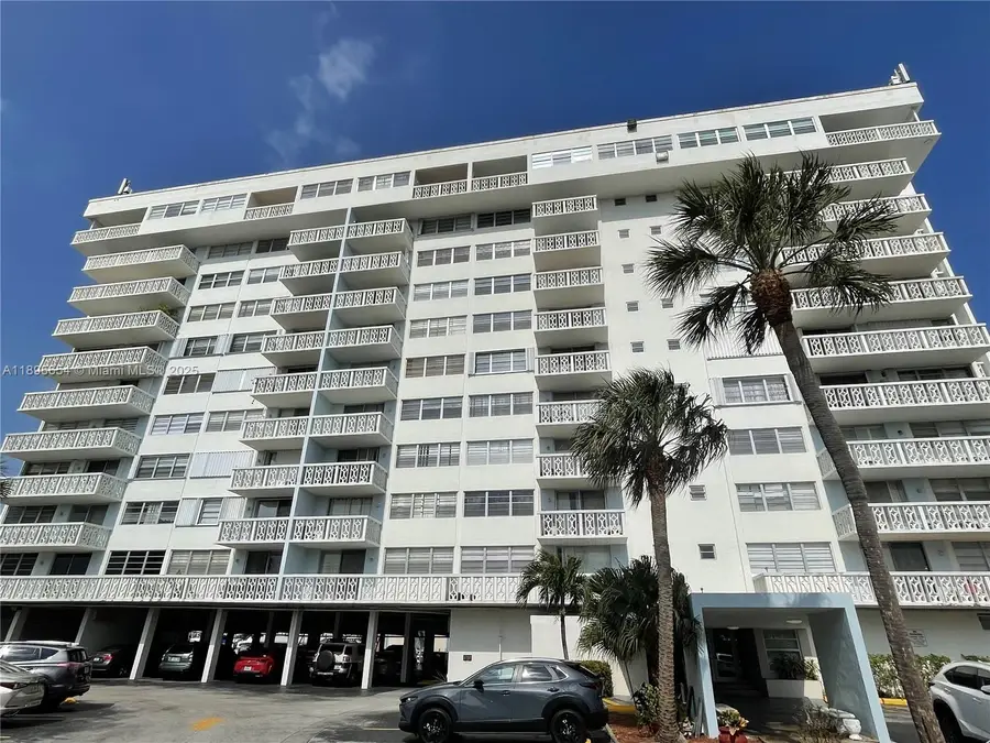 13155 Ixora Ct #603, North Miami, FL 33181 - Image #2