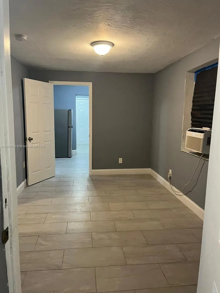 1279 NW 9th Ave, Florida City, FL 33034 - Image #1