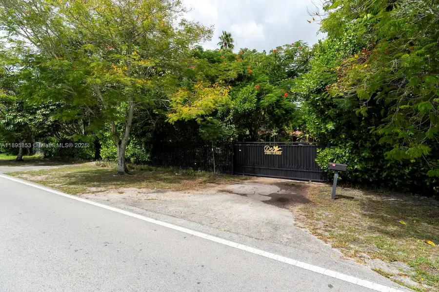 14000 N Miami Ave, Miami, FL 33168 - Image #2