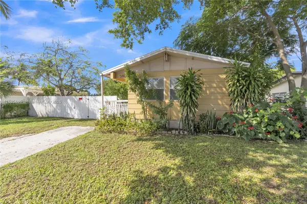 2005 NW 11th Ave, Fort Lauderdale, FL 33311