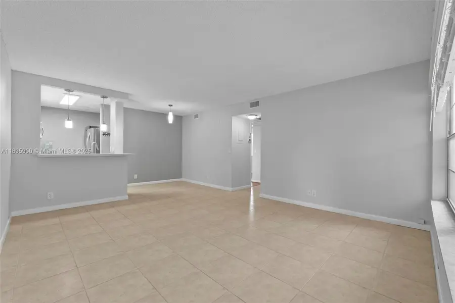 3586 N University Dr #U-6, Coral Springs, FL 33065 - Image #2