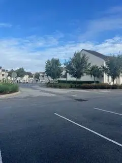 282 Captiva Dr., Davenport, FL 33896 - Image #2