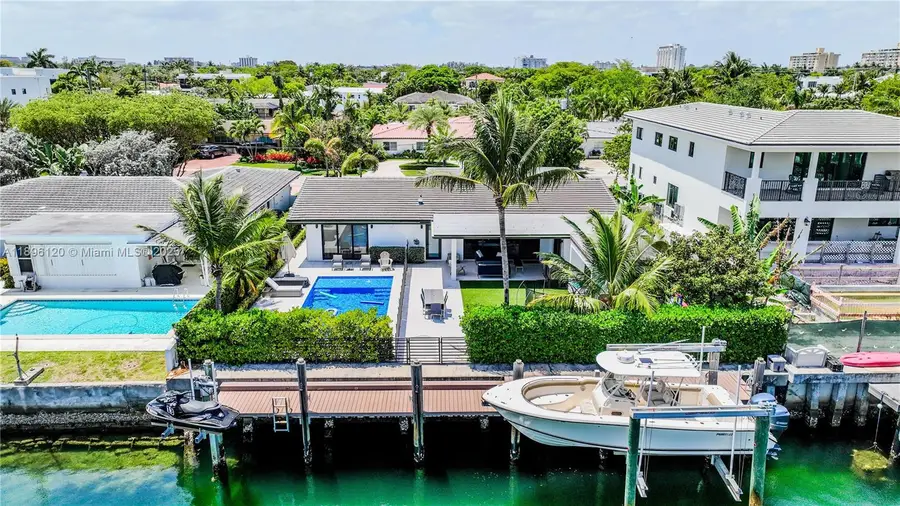 12855 Maple Rd, North Miami, FL 33181 - Image #2