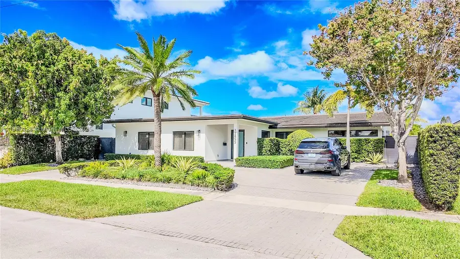 12855 Maple Rd, North Miami, FL 33181 - Image #3