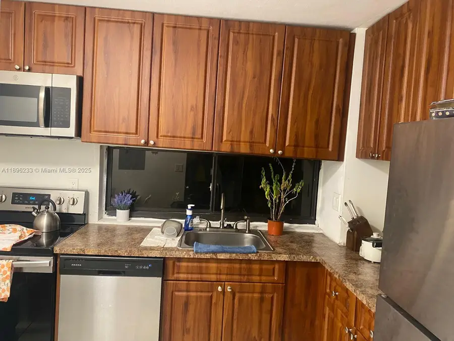 16909 N Bay Rd #421, Sunny Isles Beach, FL 33160 - #3