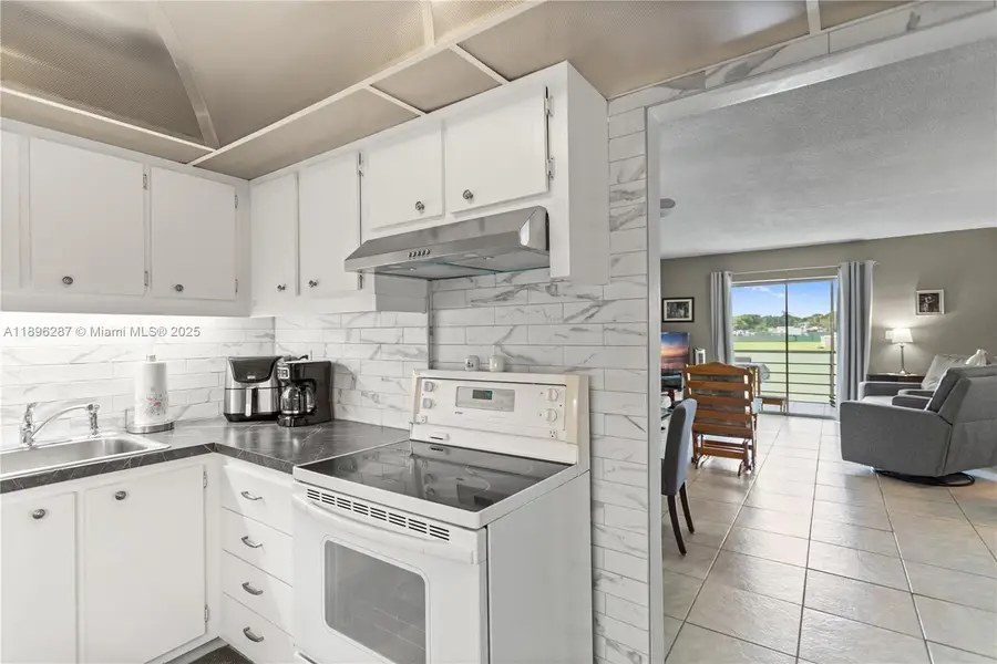 17001 NE 13th Ave #214, Miami, FL 33162 - Image #3