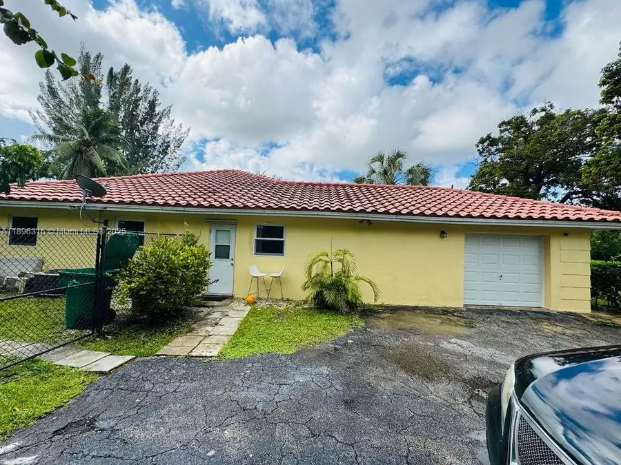 3405 NW 82nd Ave, Coral Springs, FL 33065 - Image #2
