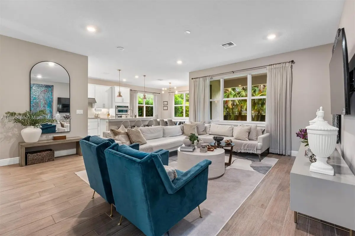 4434 Ficus St, Hollywood, FL 33021 - Image #1