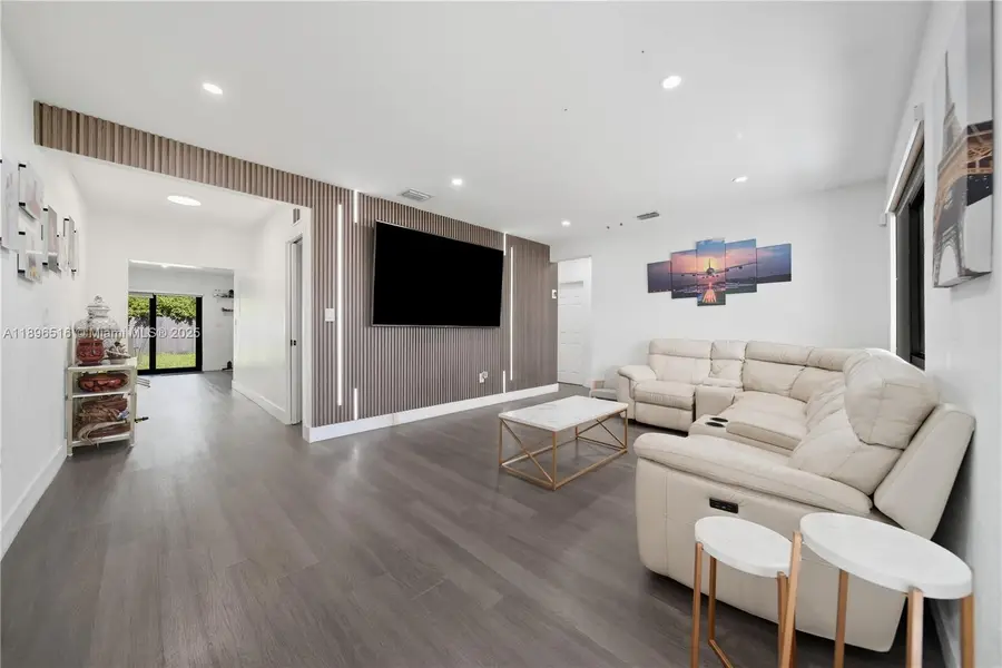 6731 SW 5th Ter, Miami, FL 33144 - Image #3