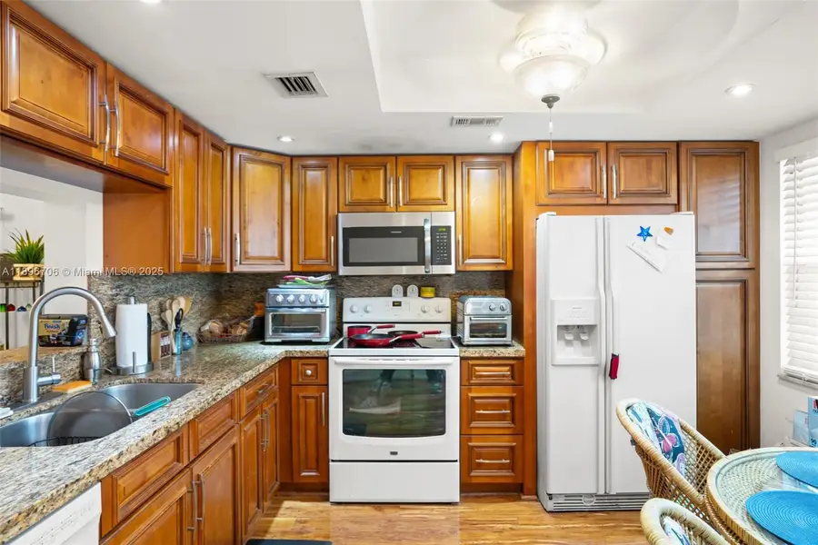 2802 Victoria Way #K4, Coconut Creek, FL 33066 - Image #2