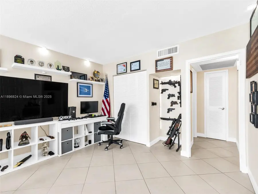 Address Withheld By Seller, Hallandale Beach, FL 33009 - #3