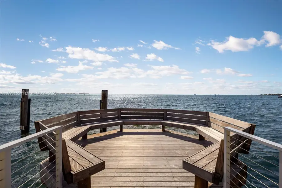 2000 S Bayshore Dr #4, Coconut Grove, FL 33133 - Image #3