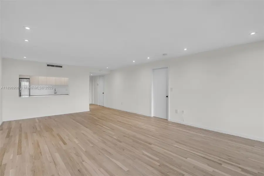 155 Ocean Lane Dr #302, Key Biscayne, FL 33149 - Image #3