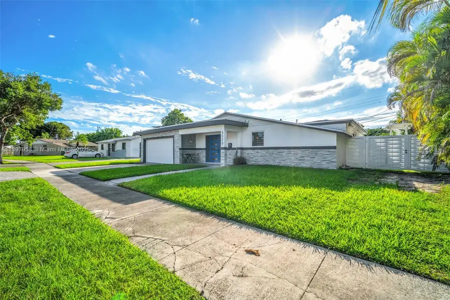 6520 SW 109th Ct, Miami, FL 33173 - Image #2