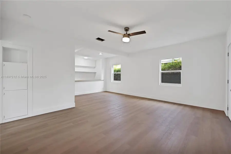 1127 NW 2nd Ave, Fort Lauderdale, FL 33311 - Image #2