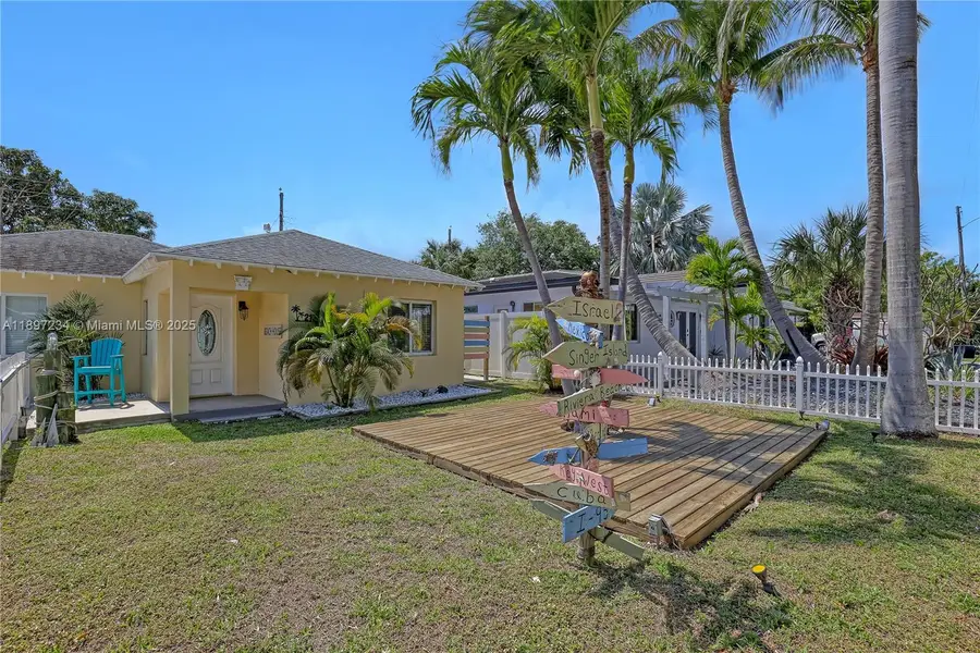 213 E 25th St, Riviera Beach, FL 33404 - Image #3