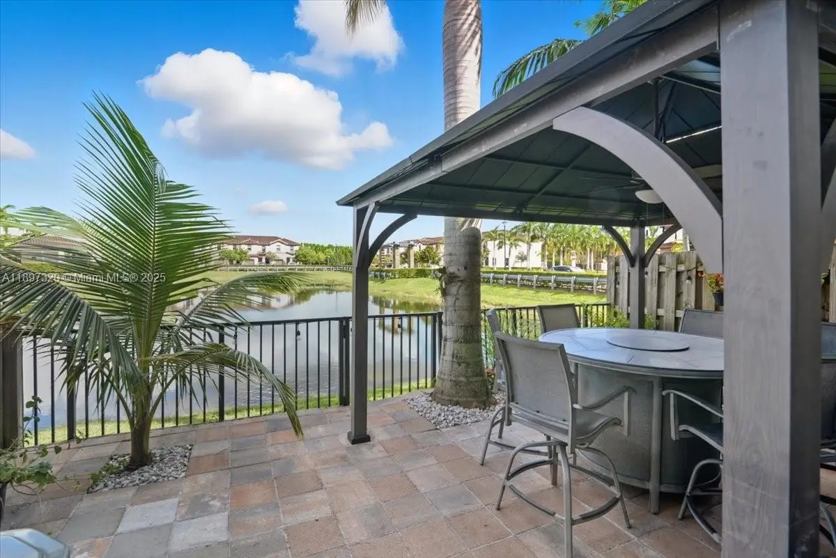 8929 NW 183rd St, Hialeah, FL 33018 - Image #1