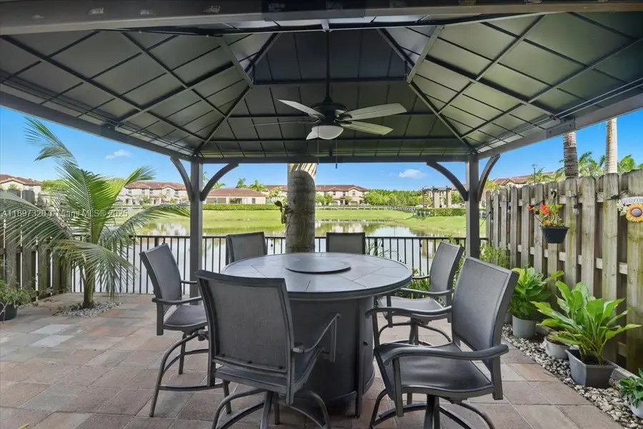 8929 NW 183rd St, Hialeah, FL 33018 - Image #2