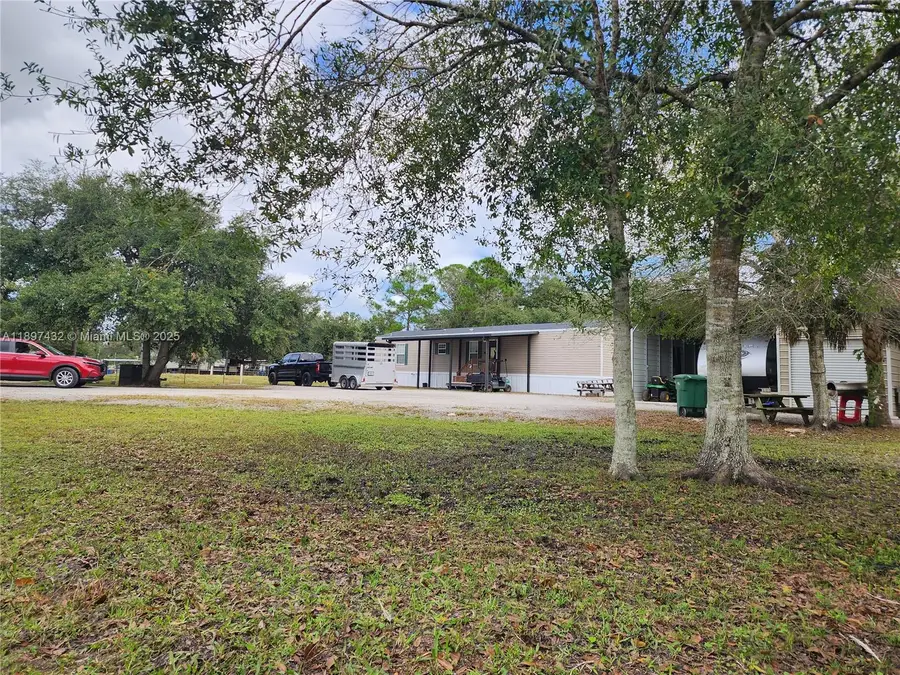 303 Horse Club Ave, Clewiston, FL 33440 - Image #2