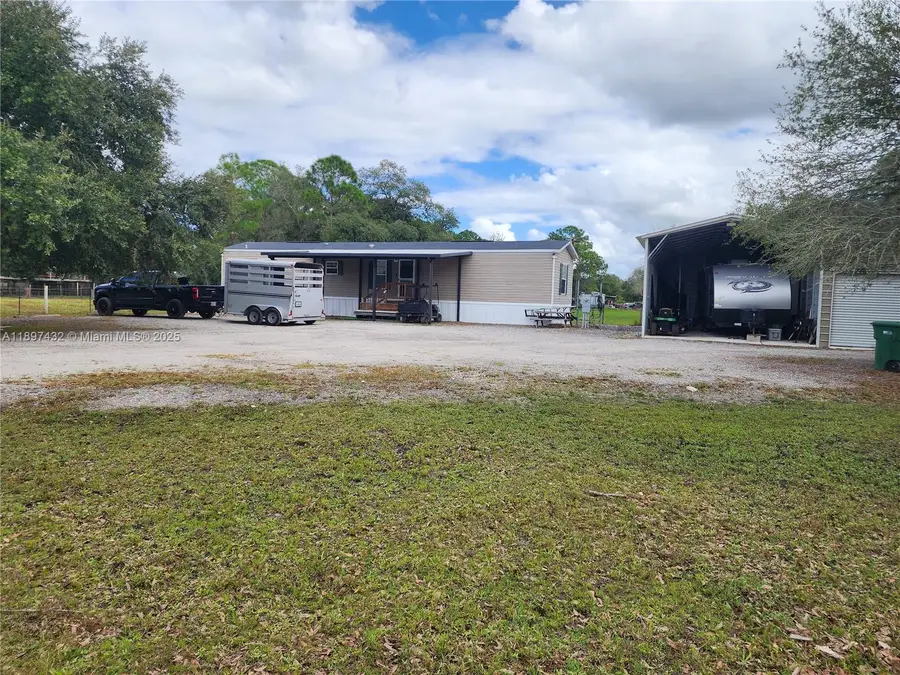303 Horse Club Ave, Clewiston, FL 33440 - Image #3